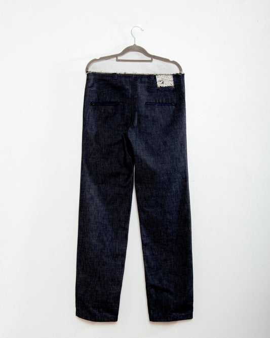 Slashed waistband Buttonhole pants