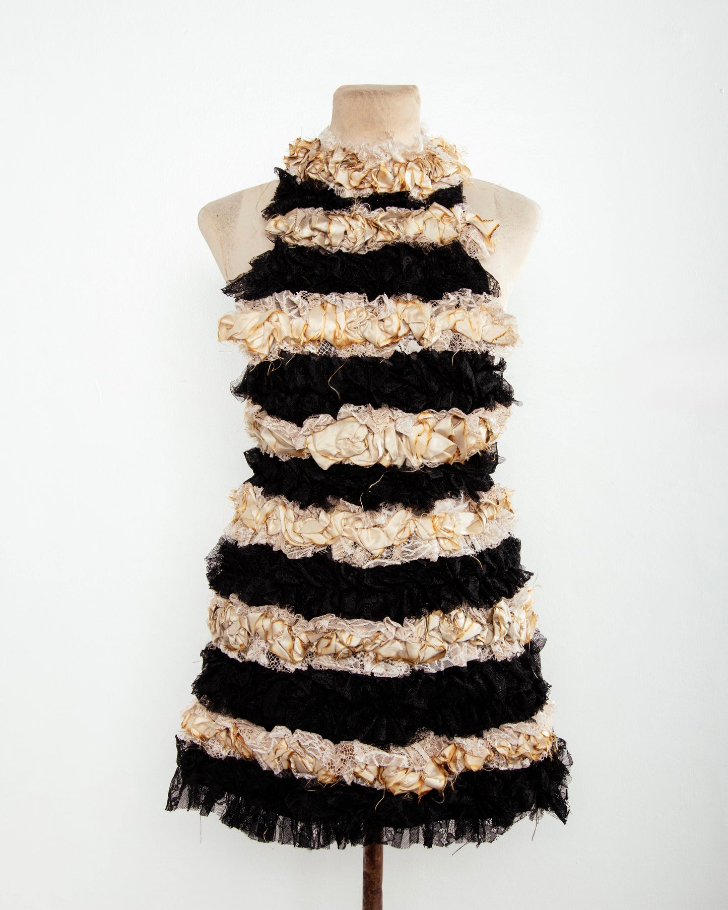 Bubuyog Mini Dress